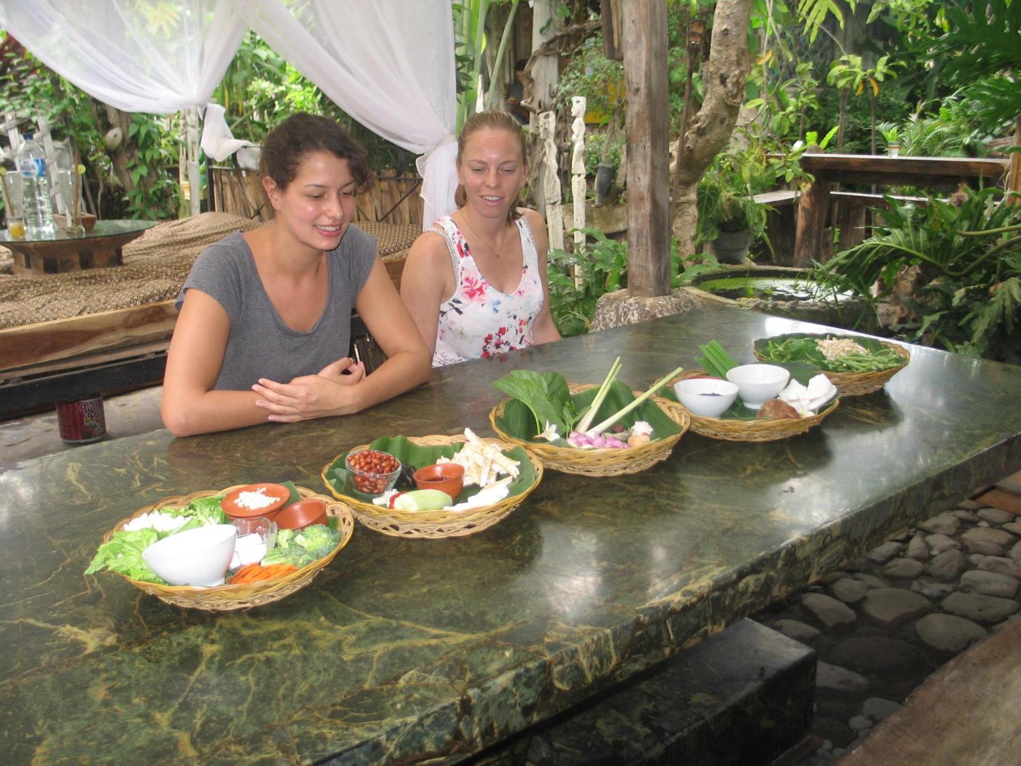 Santhiku Hotel & Spa Lovina  Ngoại thất bức ảnh