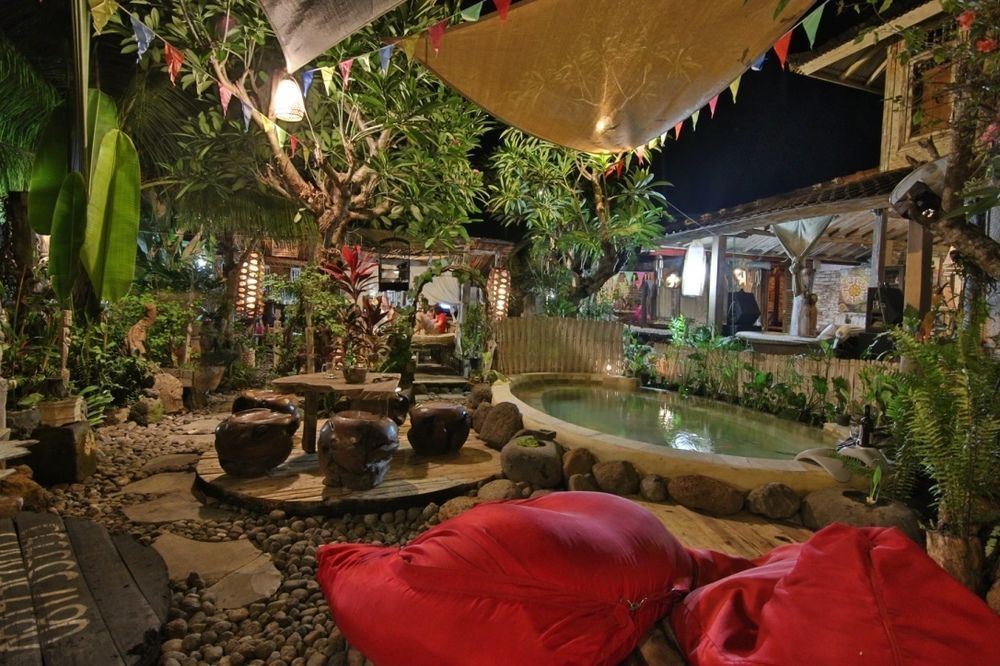 Santhiku Hotel & Spa Lovina  Ngoại thất bức ảnh